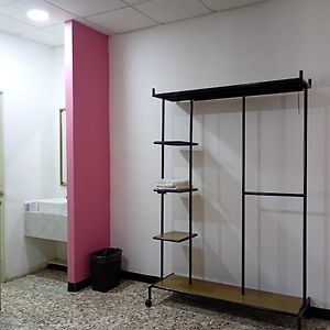 Habitación con 2 Camas Individuales